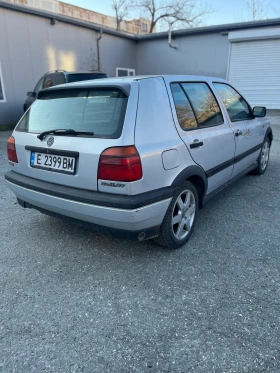 VW Golf 1.6 101 - 950 € / 1858.04 лв. - 73805596 3