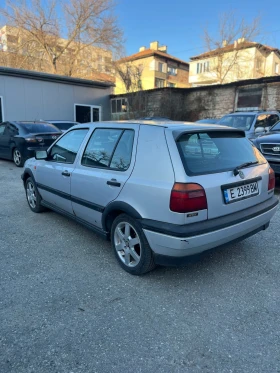 VW Golf 1.6 101 - 950 € / 1858.04 лв. - 73805596 4