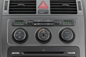 VW Touran 2.0 тди 140 - 4200 € - 96295346 15