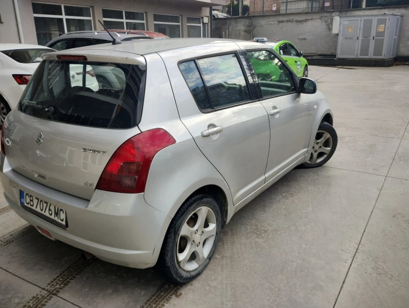 Suzuki Swift 1.3i GAZ!!! 4x4!!!, снимка 5 - Автомобили и джипове - 47169241