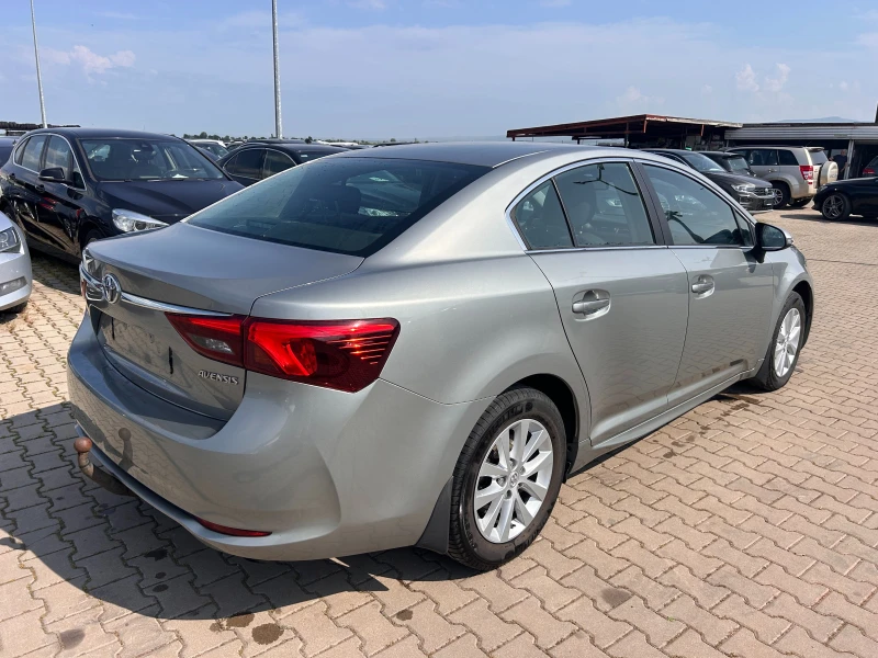 Toyota Avensis 1.6 VVT-I EURO 6, снимка 6 - Автомобили и джипове - 50618576