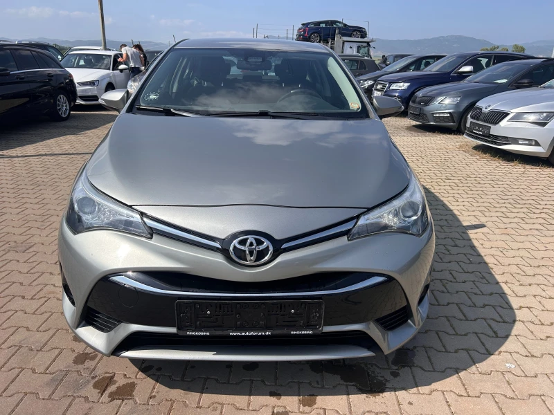 Toyota Avensis 1.6 VVT-I EURO 6, снимка 3 - Автомобили и джипове - 50618576
