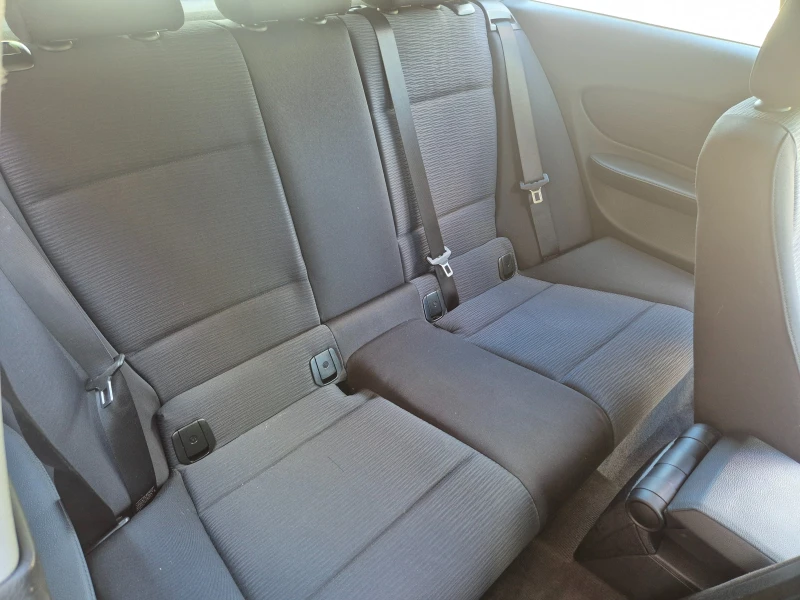 BMW 118 FACELIFT, снимка 13 - Автомобили и джипове - 51778047