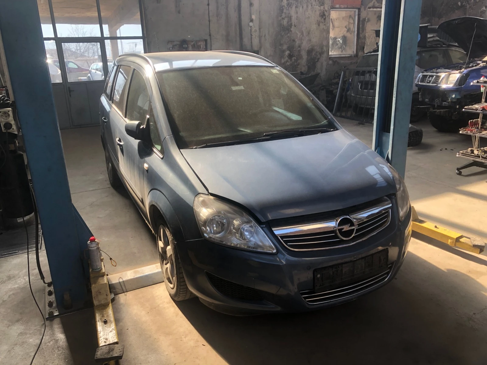 Opel Zafira 1, 9, 1.7 cdti, снимка 1