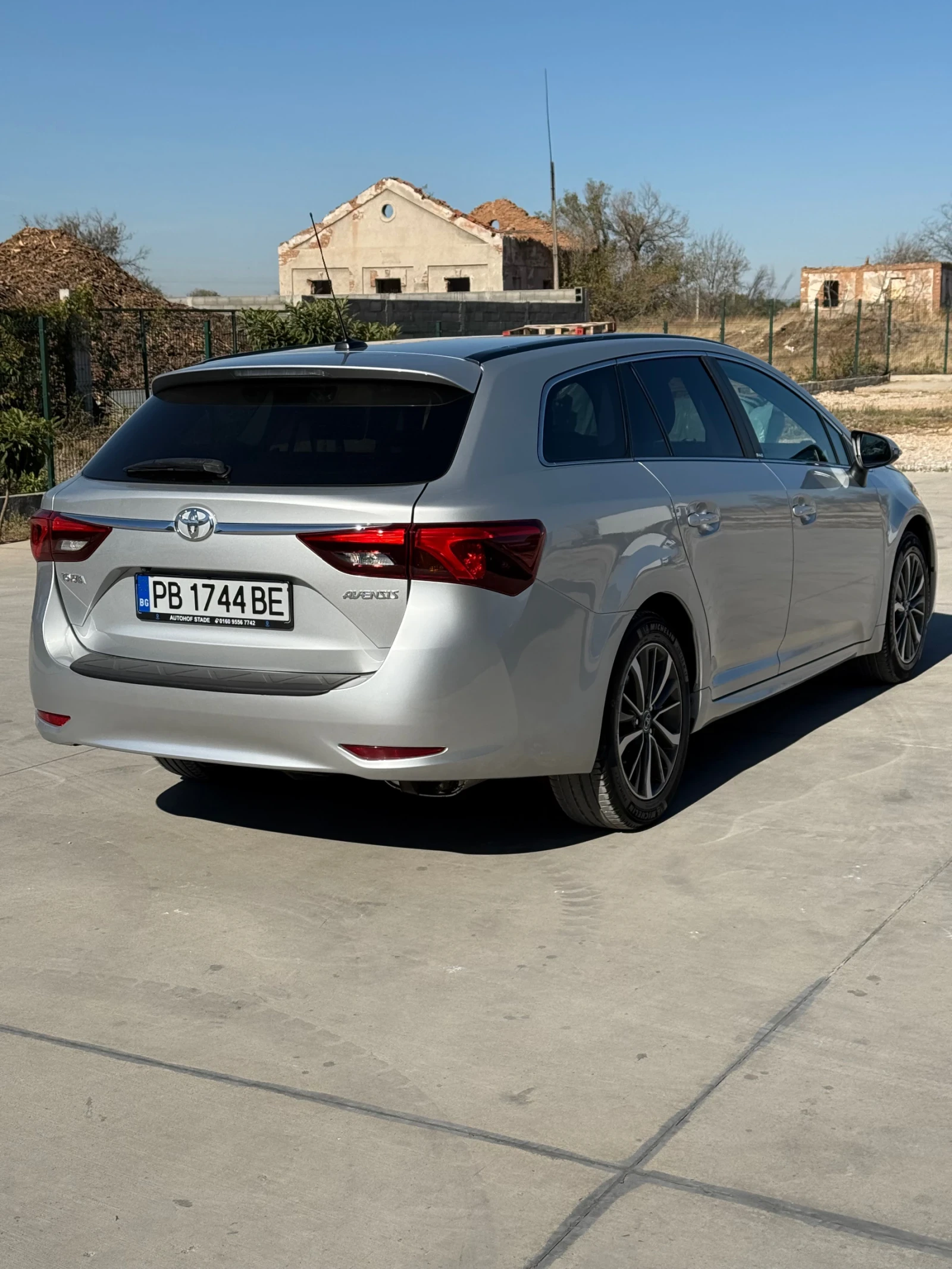 Toyota Avensis 1.8 WWTI - изображение 7