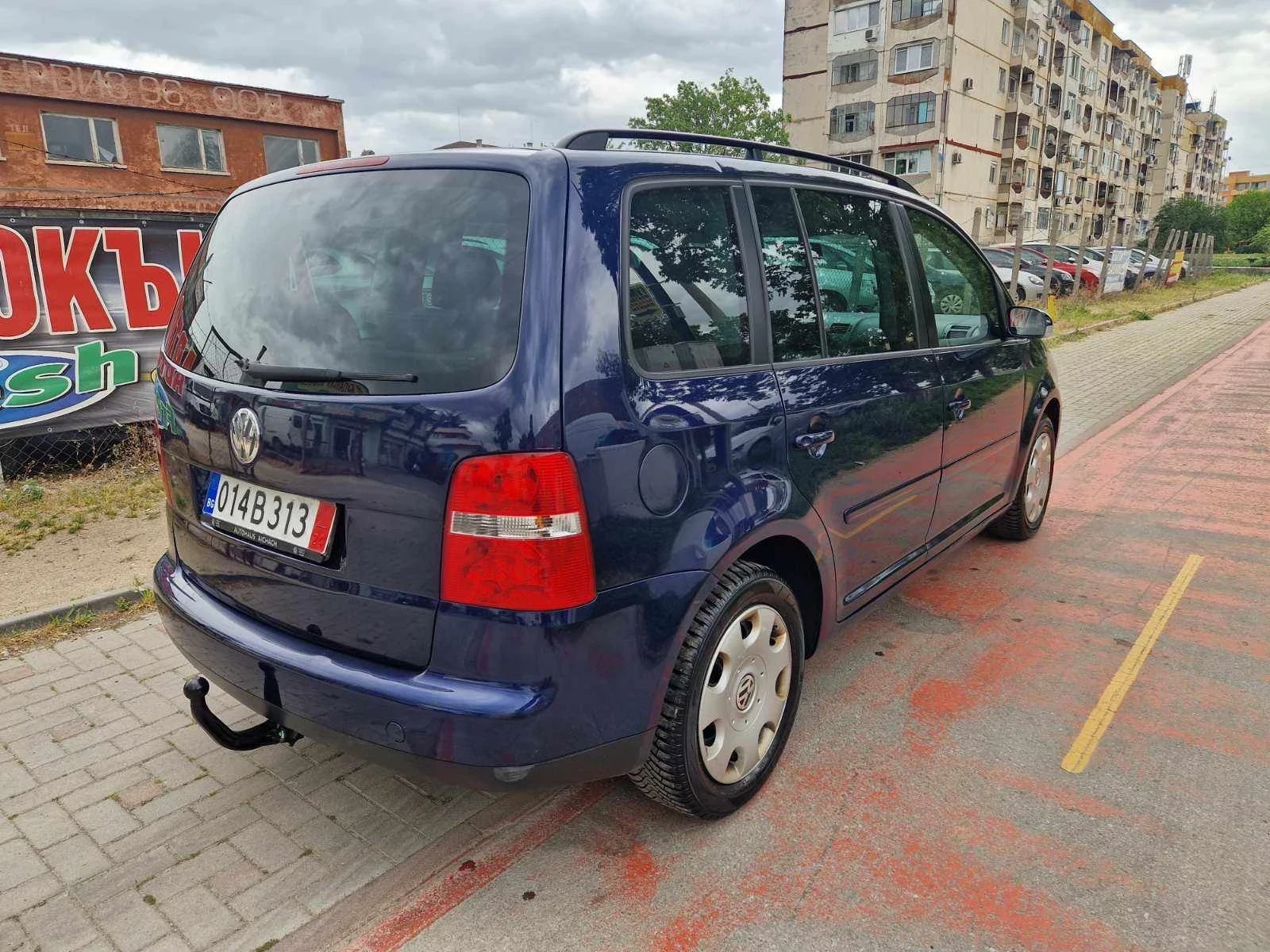 VW Touran 1.6 Бензин АВТОМАТИК  - изображение 5