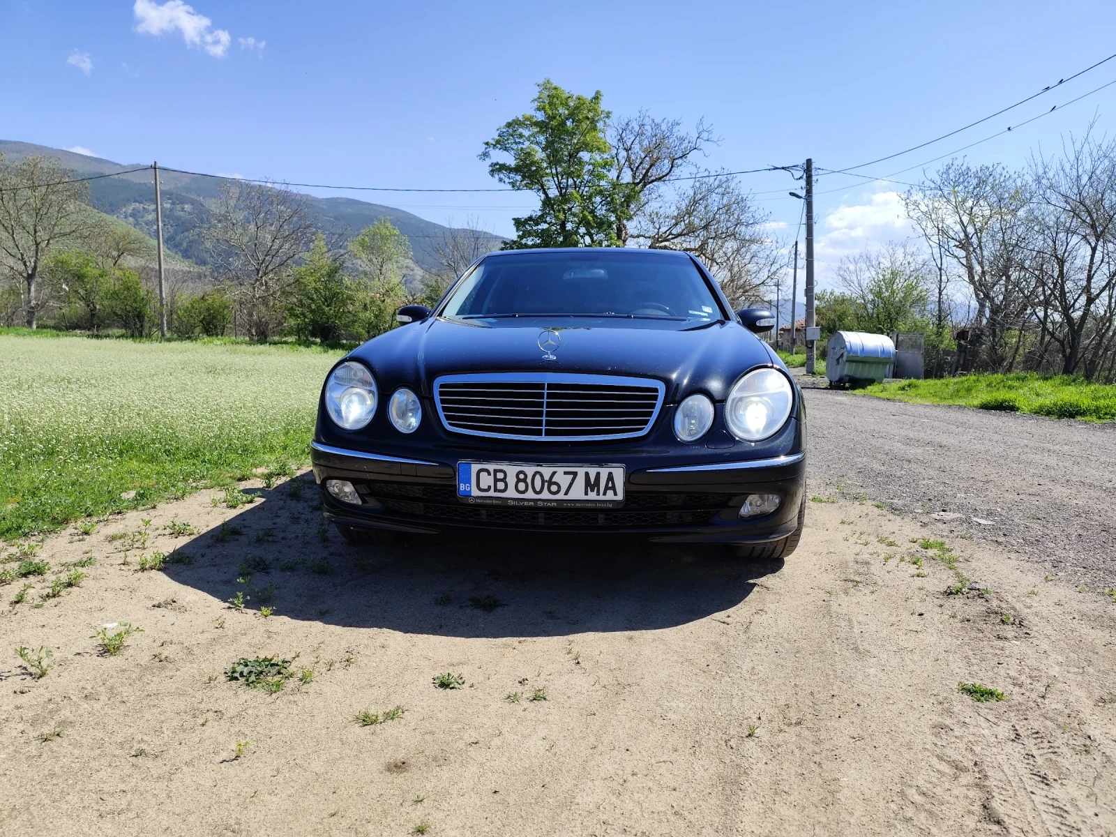 Mercedes-Benz E 500  - изображение 5