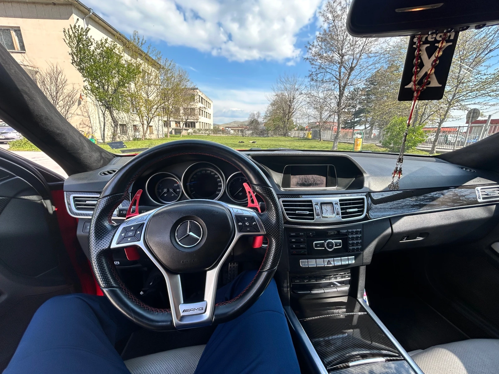 Mercedes-Benz E 220 AMG пакет - изображение 10