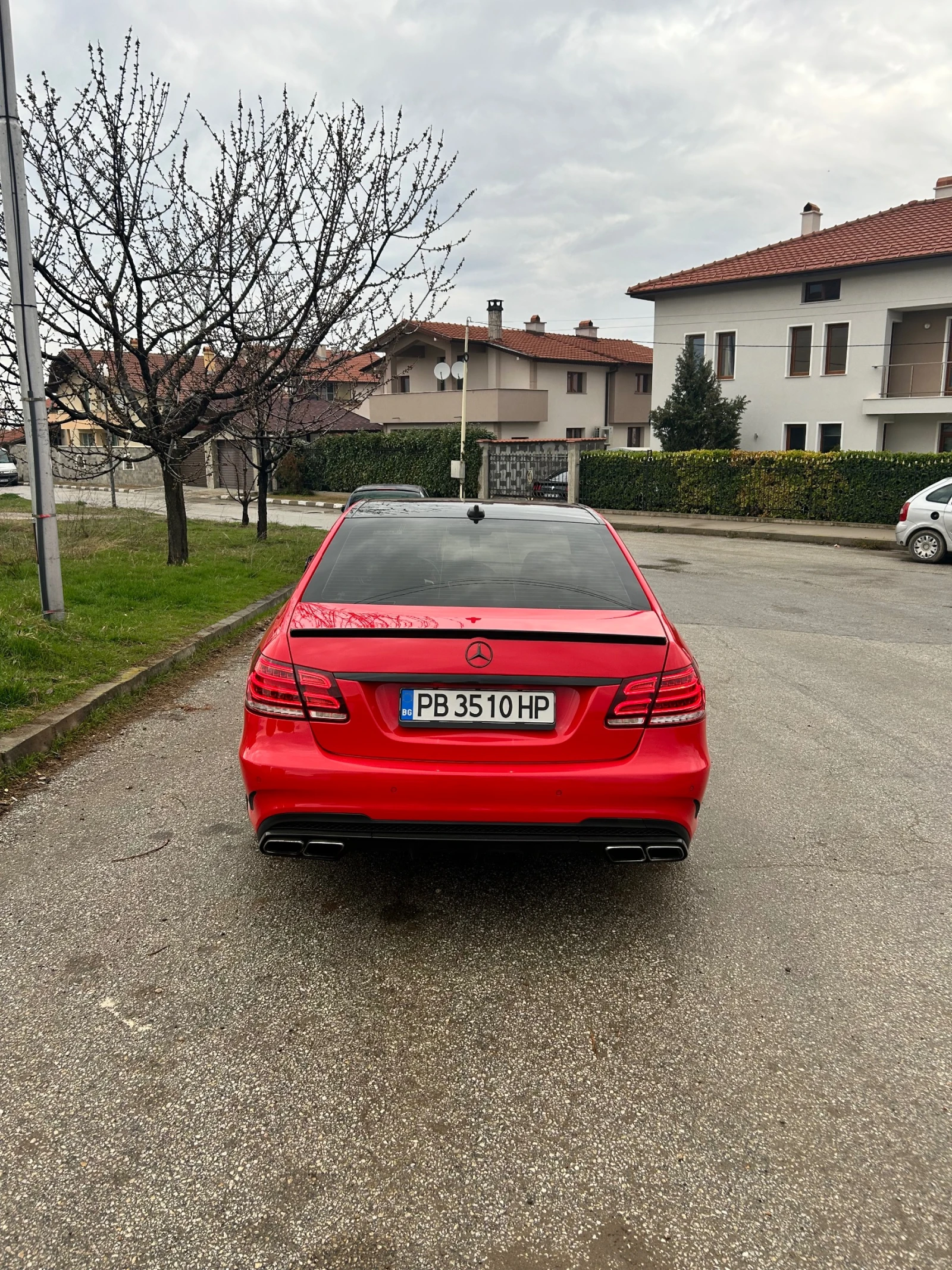 Mercedes-Benz E 220 AMG пакет - изображение 5