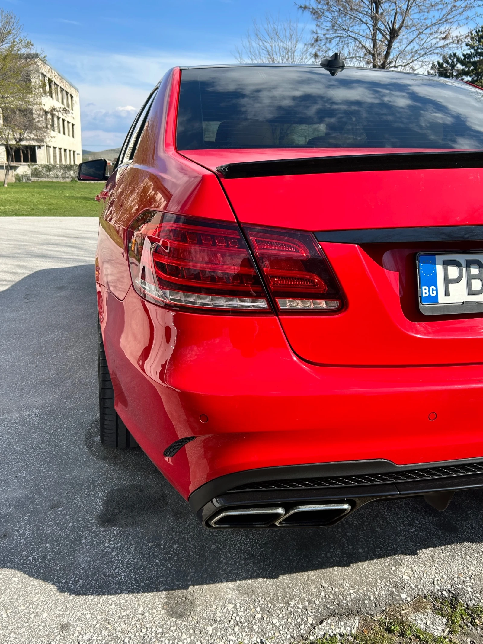 Mercedes-Benz E 220 AMG пакет - изображение 7