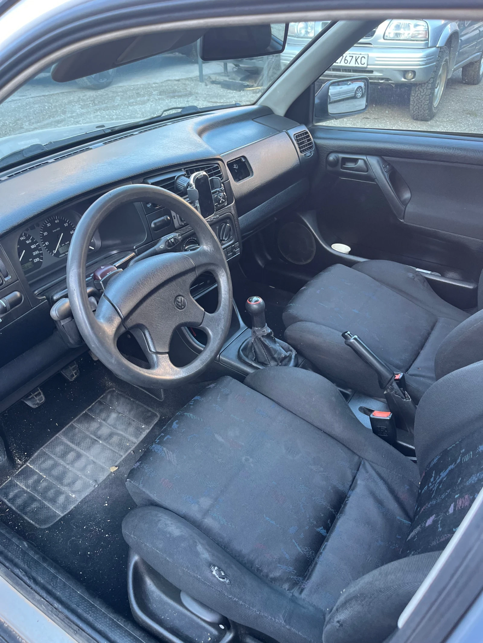 VW Golf 1.6 101 - изображение 5