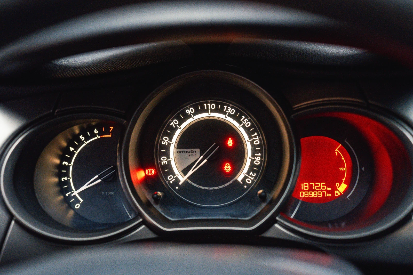 Citroen C3 1.2 VTI, снимка 7 - Автомобили и джипове - 53754087