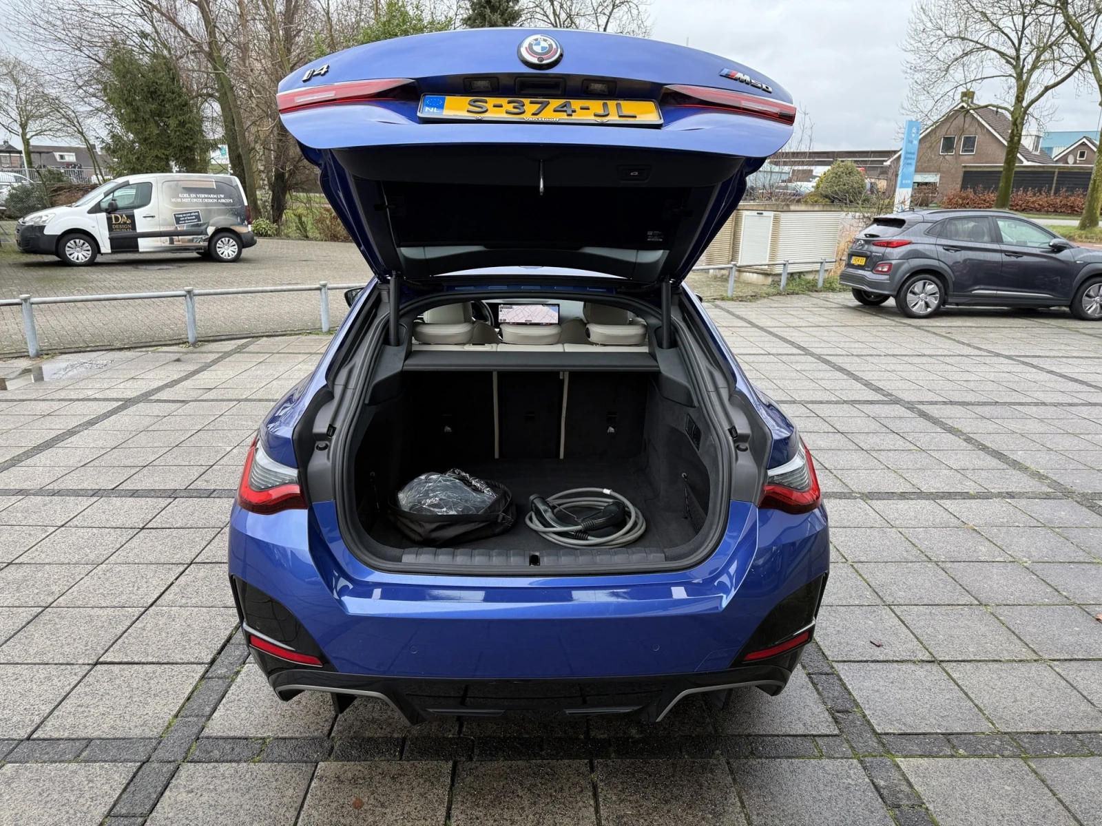 BMW i4 M 50, снимка 13 - Автомобили и джипове - 53767506