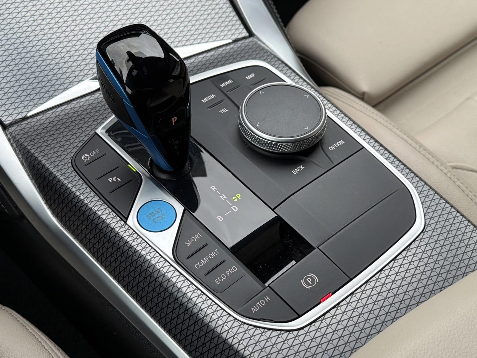 BMW i4 M 50, снимка 14 - Автомобили и джипове - 53767506