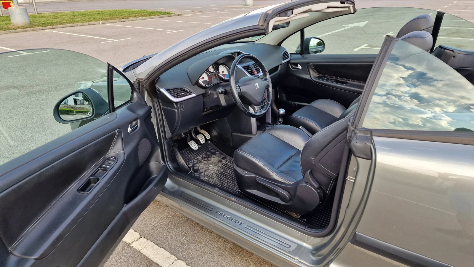 Peugeot 207 CC , снимка 16 - Автомобили и джипове - 53827810