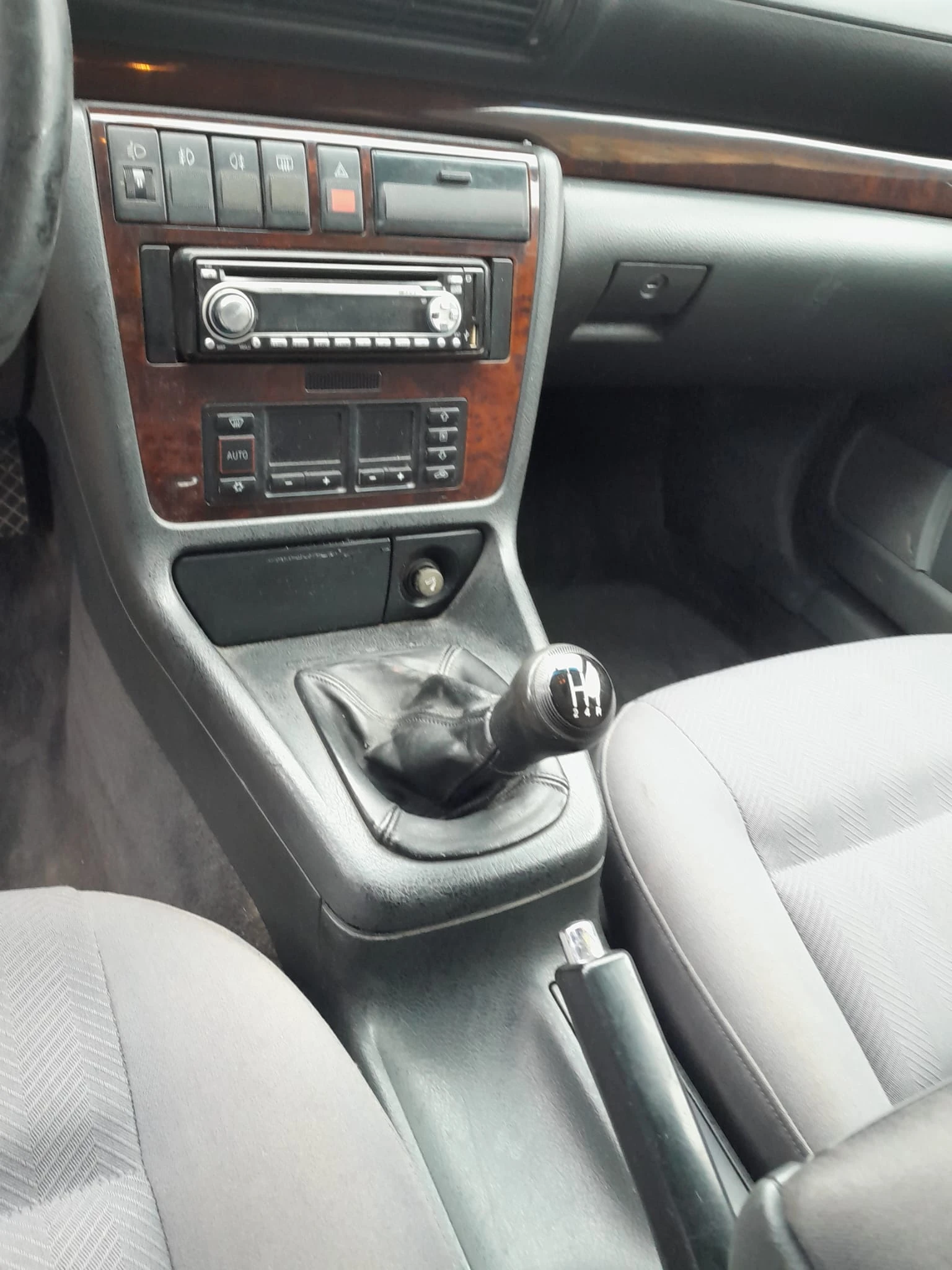 Audi A4, снимка 10 - Автомобили и джипове - 54013788