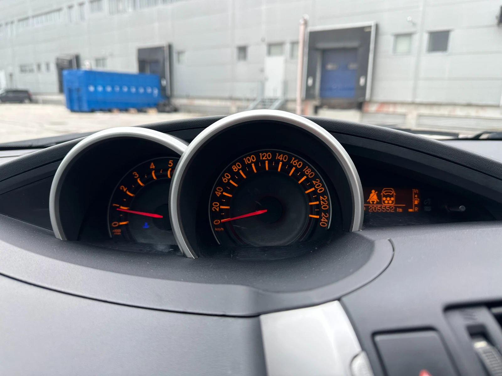 Toyota Verso 2.0d 126 к.с./7-места/ГАРАНЦИЯ ОТ КЕНТАВЪР , снимка 14 - Автомобили и джипове - 54037188