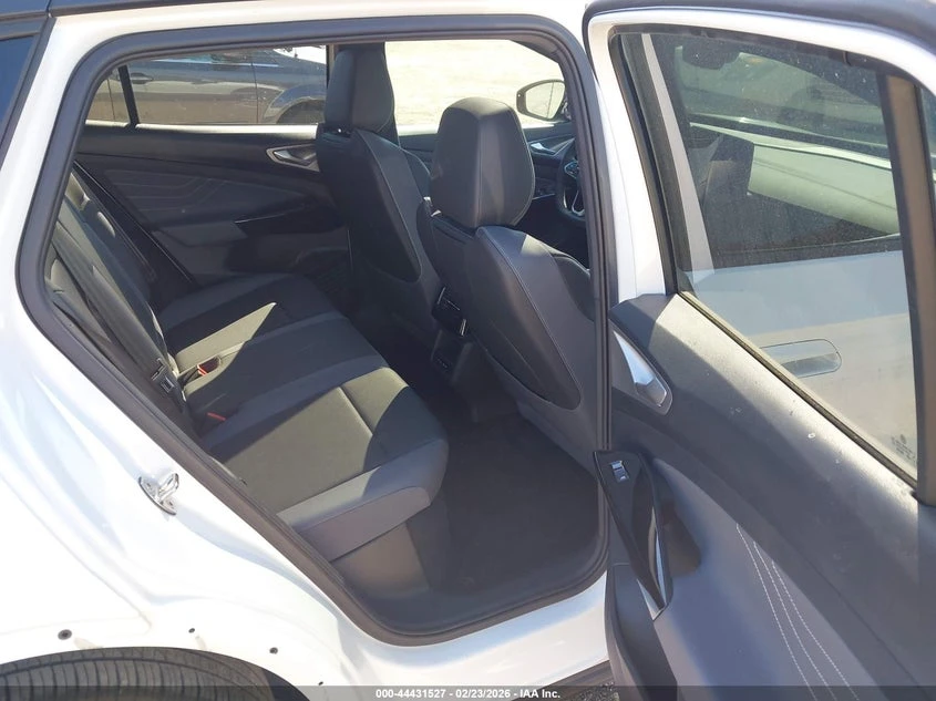 VW ID.4 Volkswagen S, снимка 8 - Автомобили и джипове - 54225095