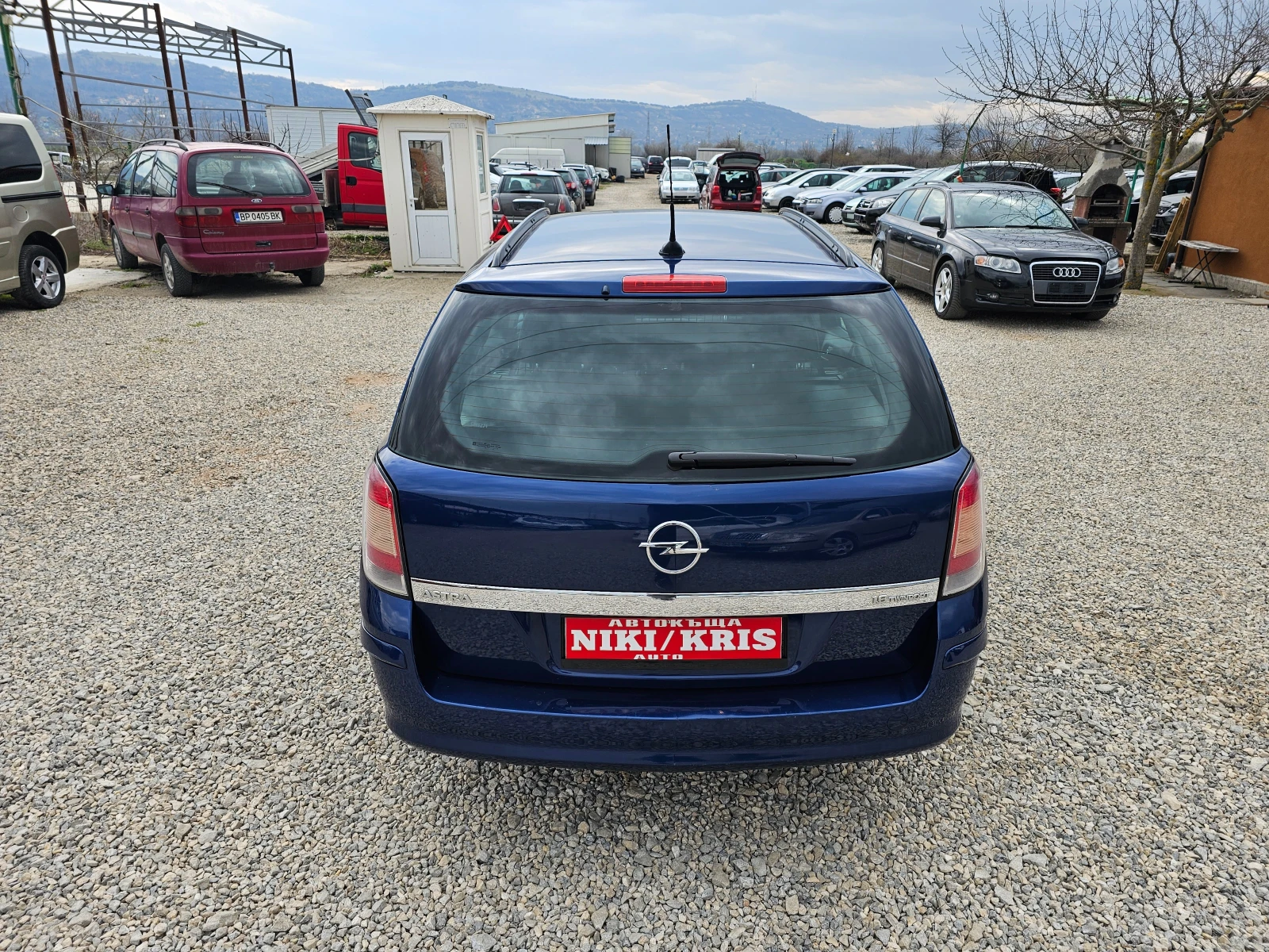 Opel Astra 1.6 .101kc 170000km, снимка 6 - Автомобили и джипове - 54296573
