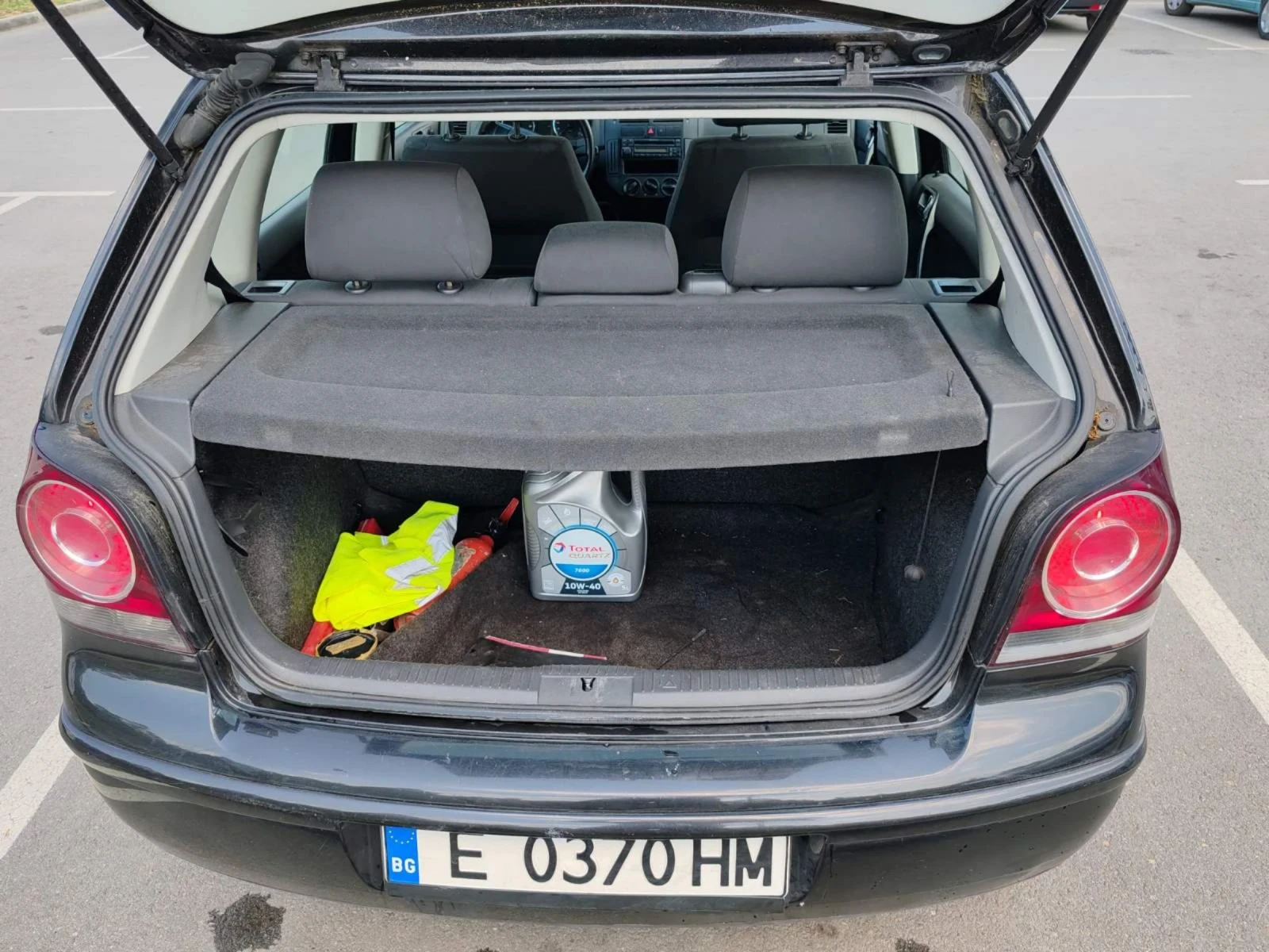 VW Polo 1.4, снимка 9 - Автомобили и джипове - 54441343