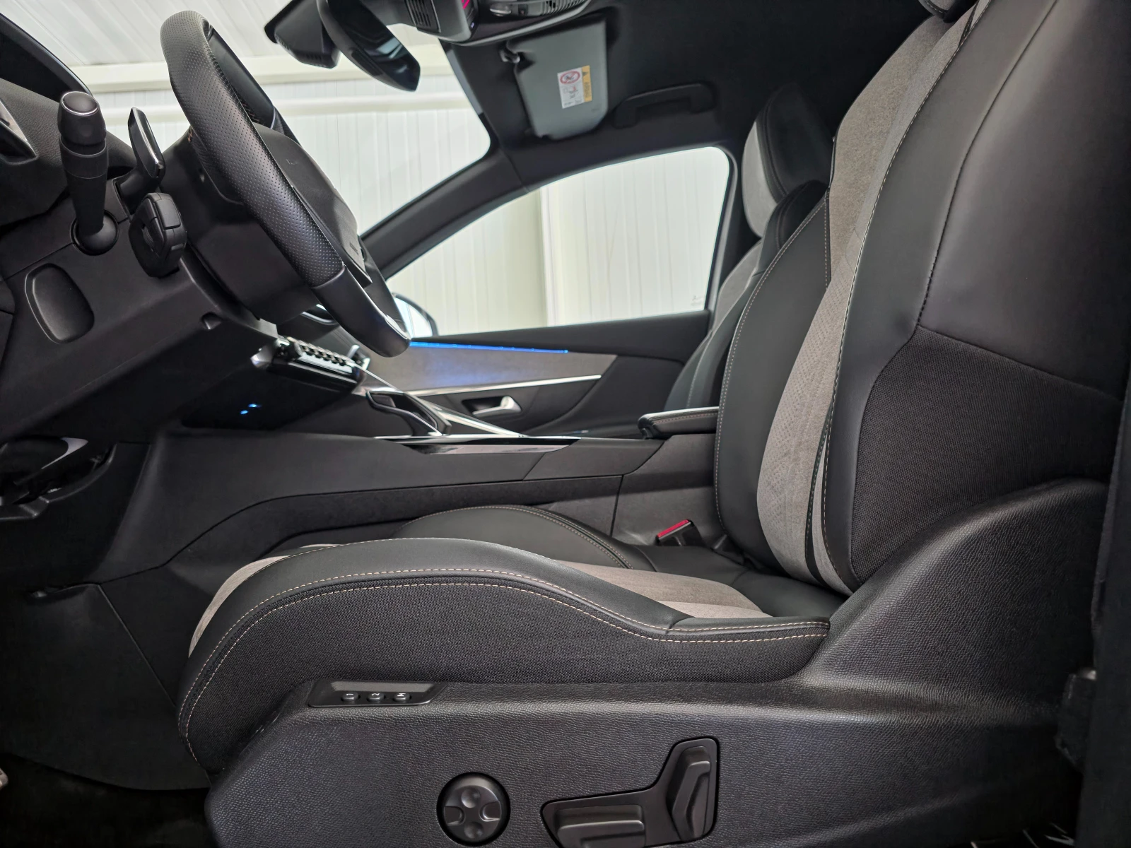 Peugeot 3008 GT 300 4WD PLUG-IN-HYBRID S&S EAT8 | Mobile.bg � ����������� 7