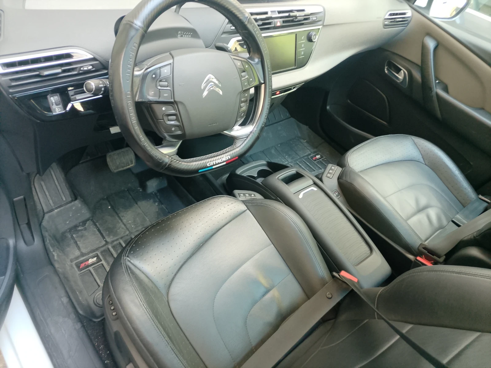 Citroen C4 Picasso Exclusive 1.6 avtomat, снимка 4 - Автомобили и джипове - 54752933