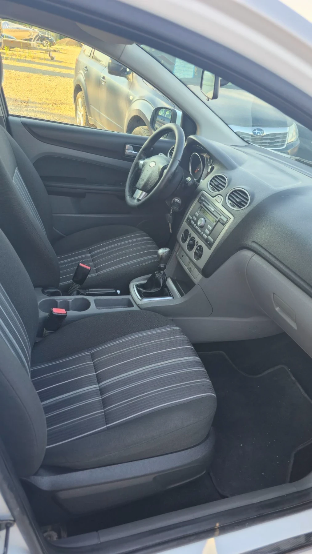 Ford Focus 1.6 Duratec Ti-VCT, снимка 8 - Автомобили и джипове - 55664056