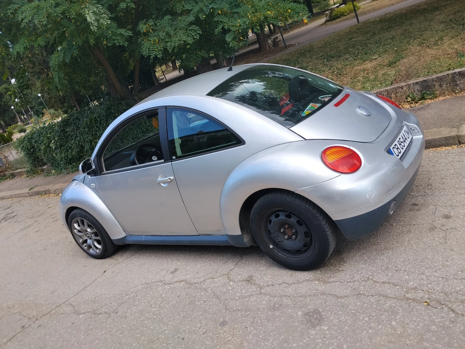 VW Beetle, снимка 12 - Автомобили и джипове - 55670599