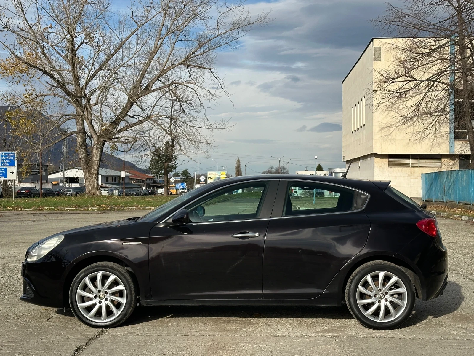 Alfa Romeo Giulietta 2.0JTD M-2 ITALY, снимка 2 - Автомобили и джипове - 55771493