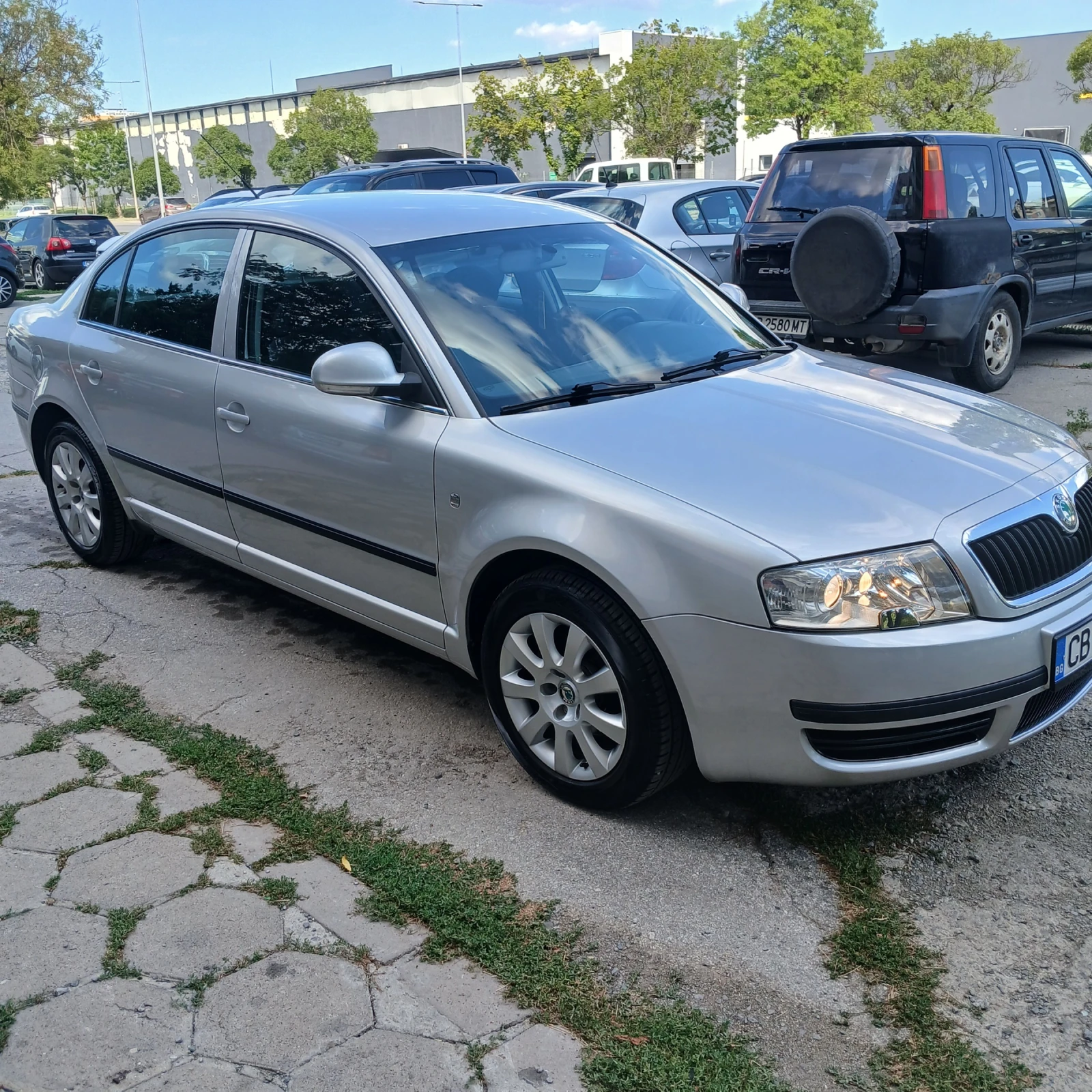 Skoda Superb 6 СКОРОСТИ , снимка 3 - Автомобили и джипове - 55886887