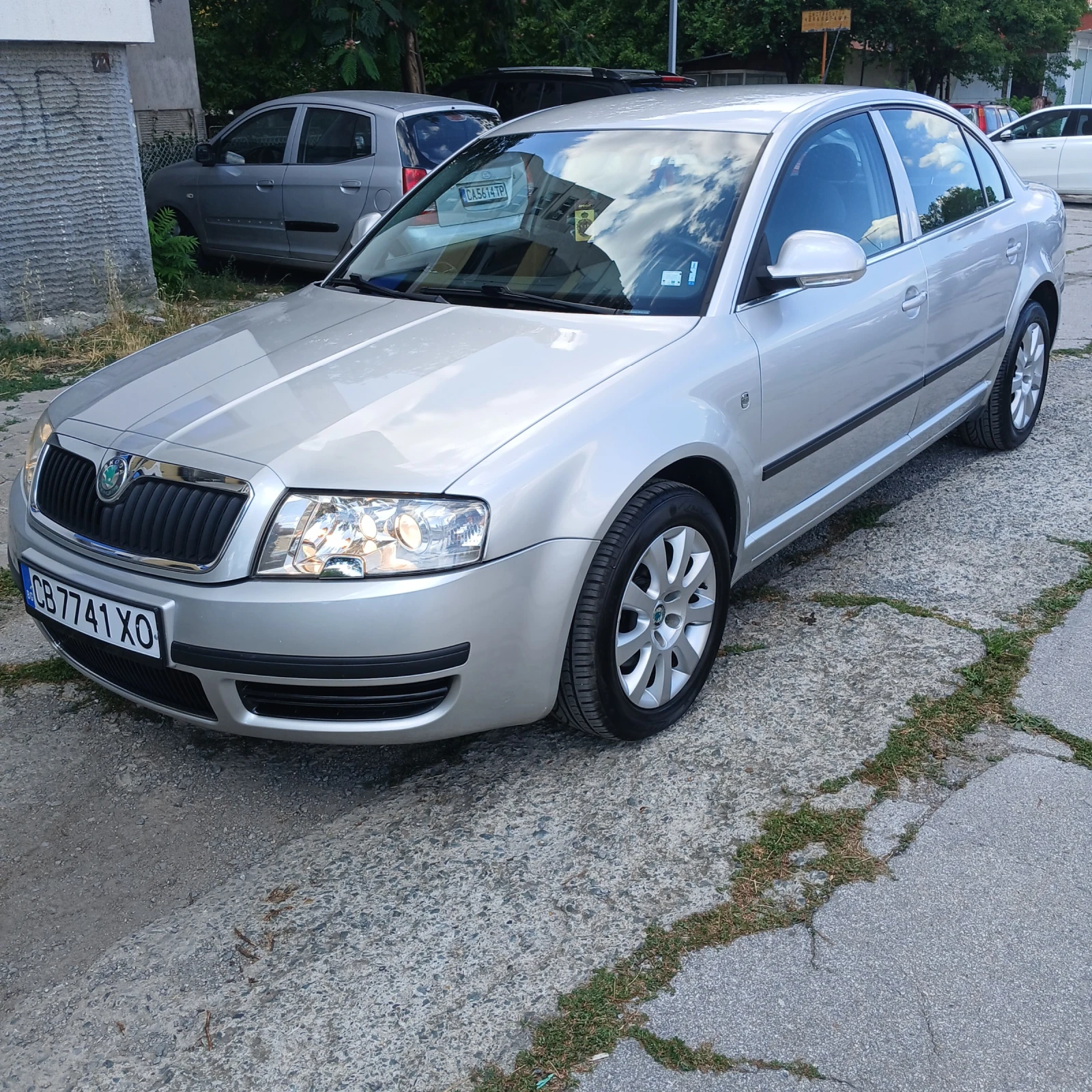 Skoda Superb 6 СКОРОСТИ , снимка 2 - Автомобили и джипове - 55886887