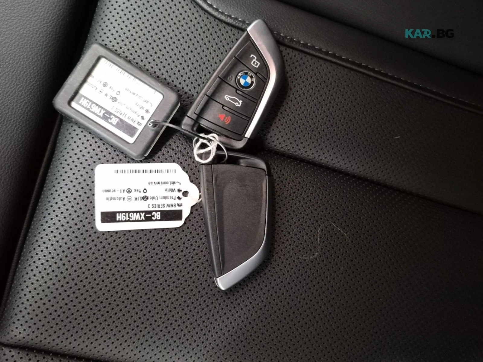 BMW 330 M SPORT* Adaptive LED* Harman Kardon, снимка 13 - Автомобили и джипове - 56087680