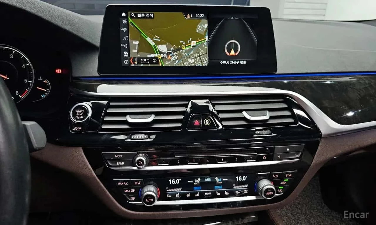 BMW 530 d M Sport | АВТОФИНАНСИРАНЕ | ЦЕНА ДО БЪЛГАРИЯ, снимка 13 - Автомобили и джипове - 56167332