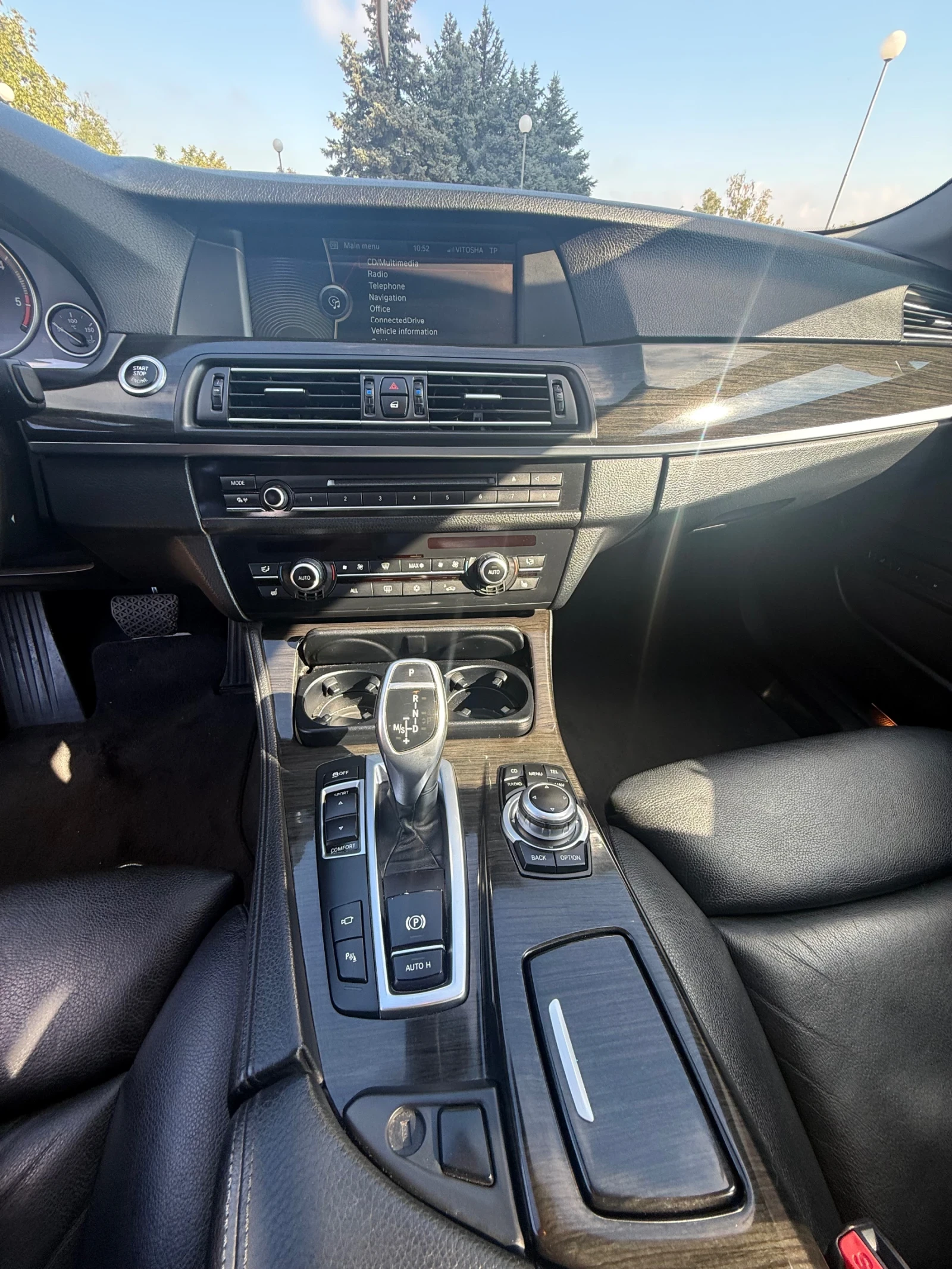 BMW 530 F10 | FULL EXTRA | NIGHT VISION | HUD | SOFT CLOSE, снимка 10 - Автомобили и джипове - 56243321