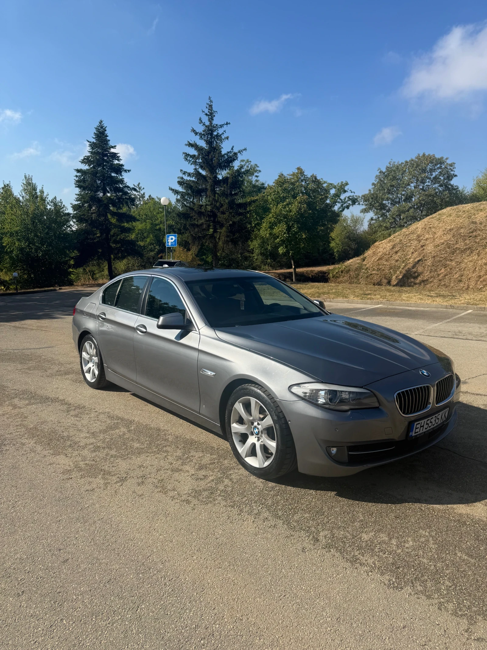 BMW 530 F10 | FULL EXTRA | NIGHT VISION | HUD | SOFT CLOSE, снимка 3 - Автомобили и джипове - 56243321