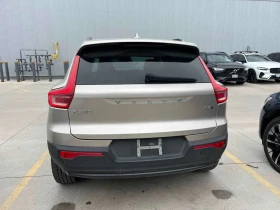 Volvo XC40 Plus Dark Theme / CARFAX / ОТ ПРЕДСТАВИТЕЛСТВО , снимка 5