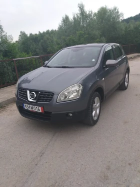 Nissan Qashqai Бензин газ 1.6 114 коня панорамен таван, снимка 3