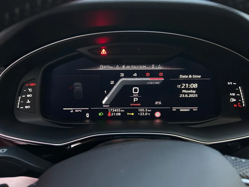 Audi SQ7 4.0 V8T, снимка 16 - Автомобили и джипове - 51905210