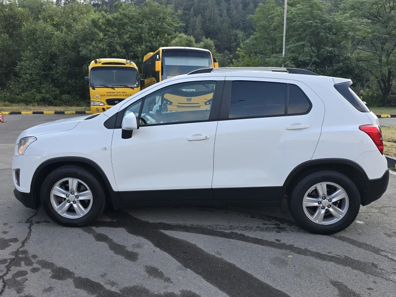 Chevrolet Trax  Италия 1.6  бензин Топ състояние, снимка 6 - Автомобили и джипове - 51058650