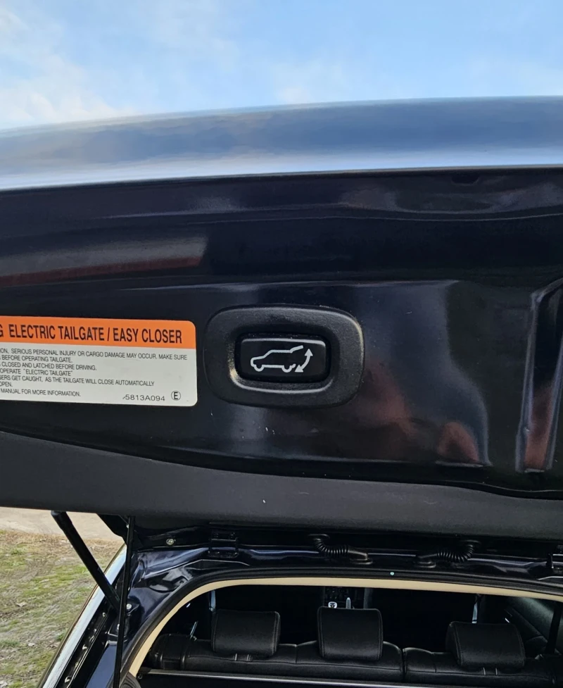 Mitsubishi Outlander Plug-in Hybrid 4x4 Full Extri , снимка 16 - Автомобили и джипове - 52769713