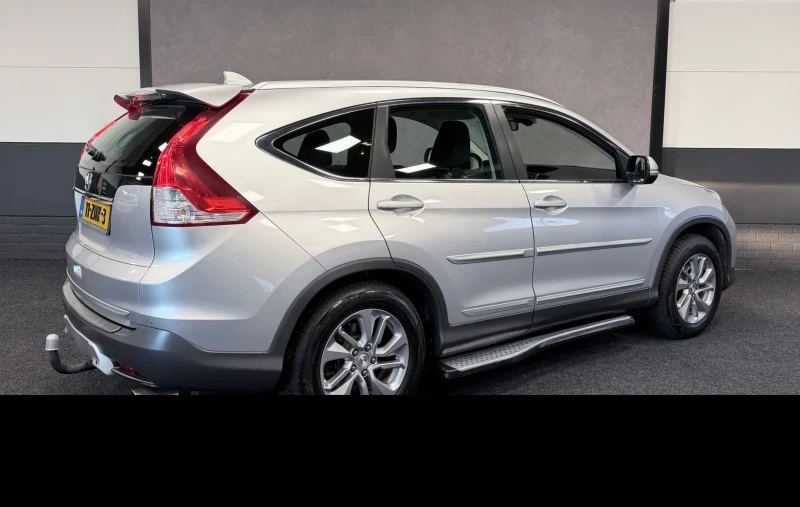 Honda Cr-v 2.0 I-vtec 155ks Elegance , снимка 2 - Автомобили и джипове - 52862828
