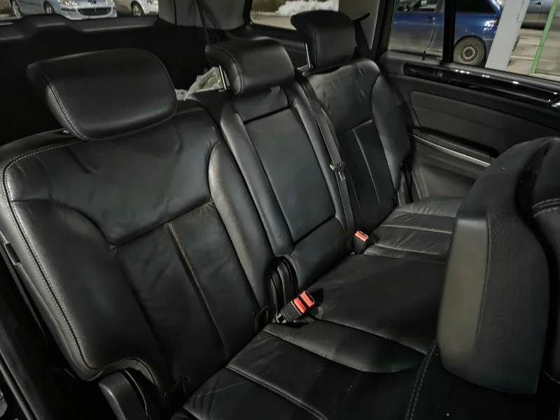 Mercedes-Benz GL 550, снимка 8 - Автомобили и джипове - 53159863