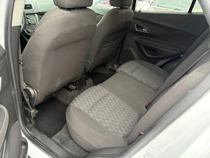 Opel Mokka 1.6i/100 хил.км, снимка 9 - Автомобили и джипове - 53187910