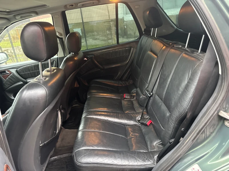 Mercedes-Benz ML 270 Facelift , снимка 8 - Автомобили и джипове - 53343494