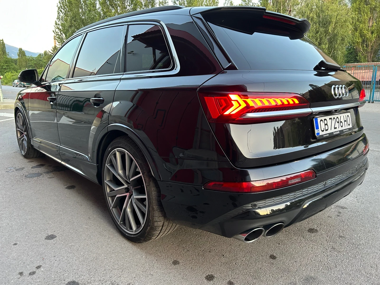 Audi SQ7 4.0 V8T - изображение 5