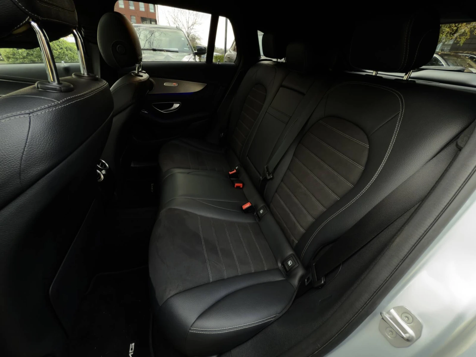 Mercedes-Benz EQC 400 AMG/4M/85kWh/Side Assist/Virtual/Ambient/����� | Mobile.bg � ����������� 11