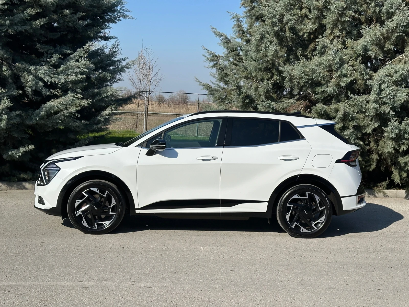 Kia Sportage GT-Line 1.6 TGDi PHEV 4х4 265кс./KEYLESS/ПОДГРЕВ, снимка 8 - Автомобили и джипове - 53752072