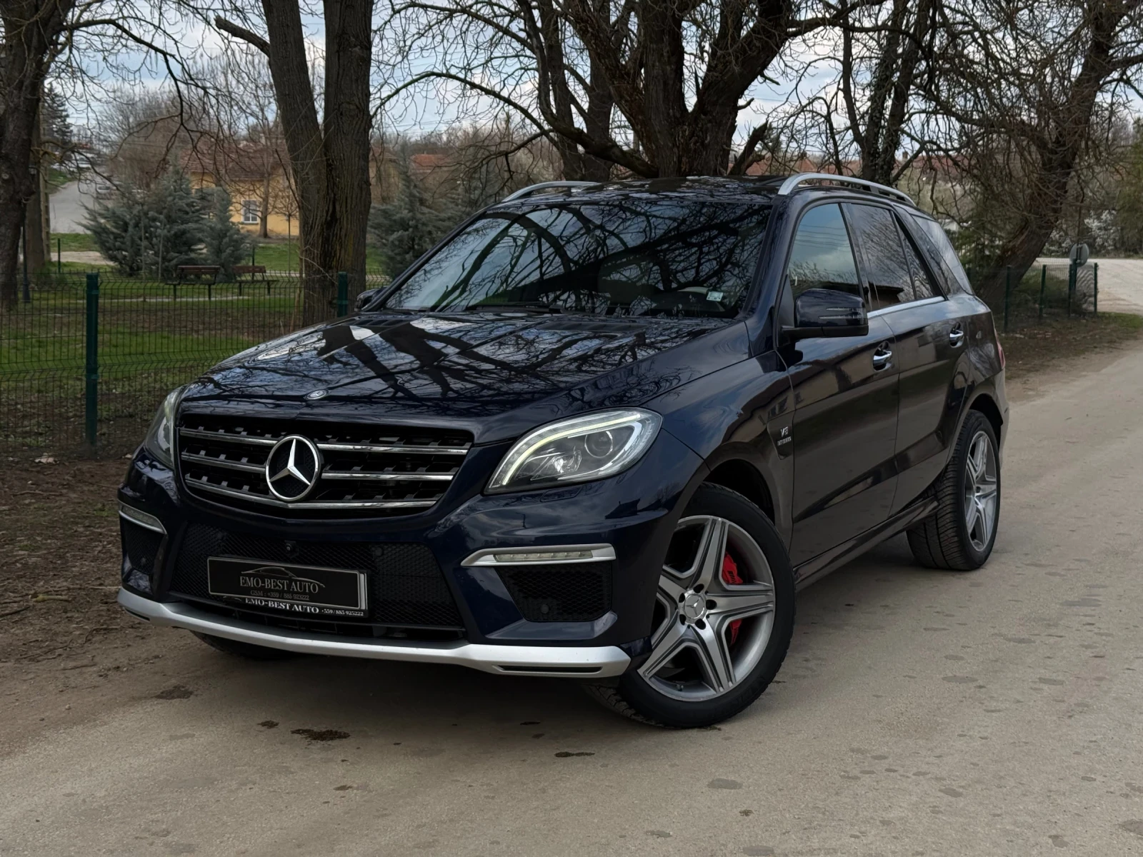 Mercedes-Benz ML 63 AMG 700к.с.* 360* ОБДУХВАНЕ* , снимка 2 - Автомобили и джипове - 54064724