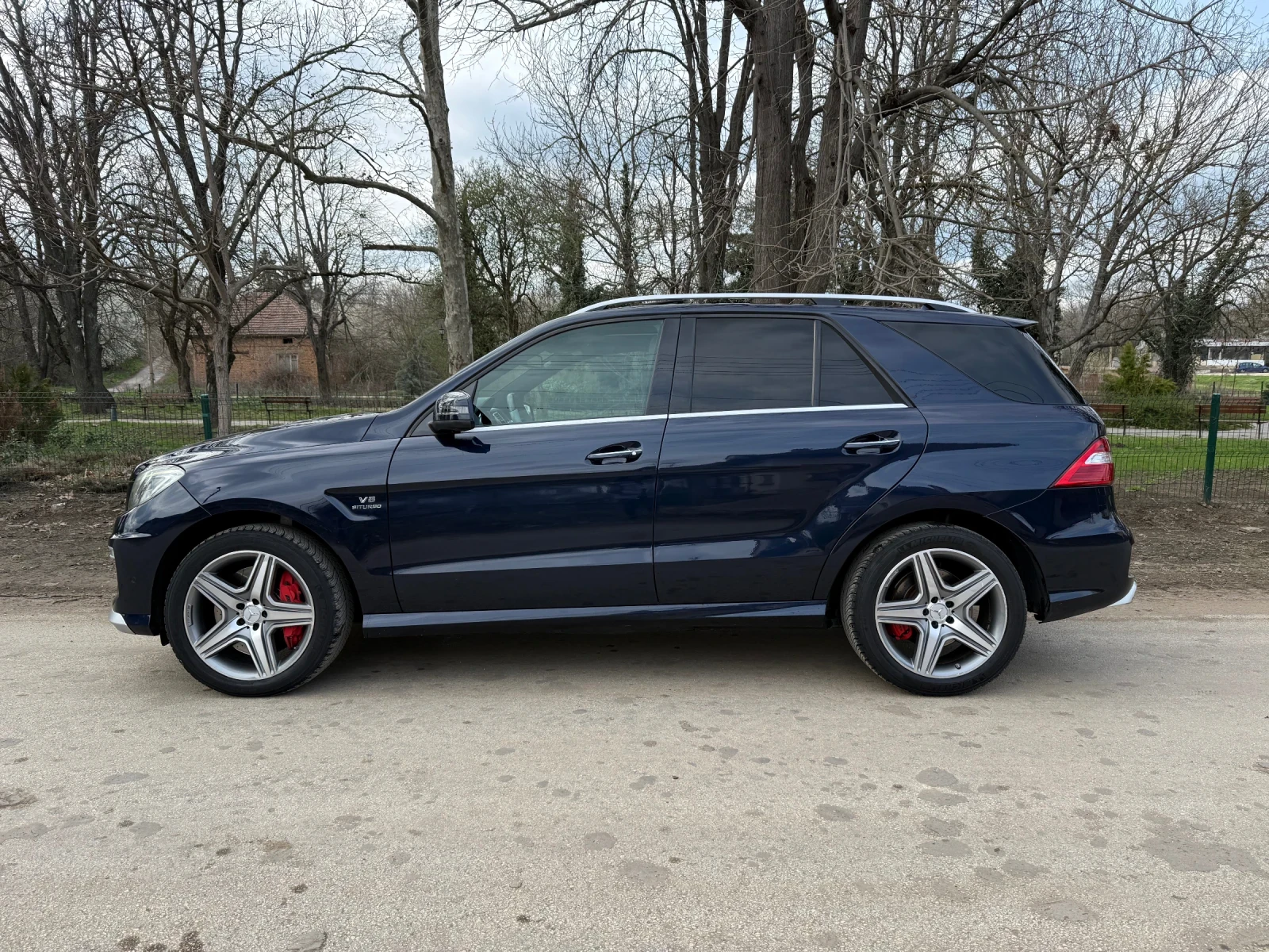 Mercedes-Benz ML 63 AMG 700к.с.* 360* ОБДУХВАНЕ* , снимка 9 - Автомобили и джипове - 54064724
