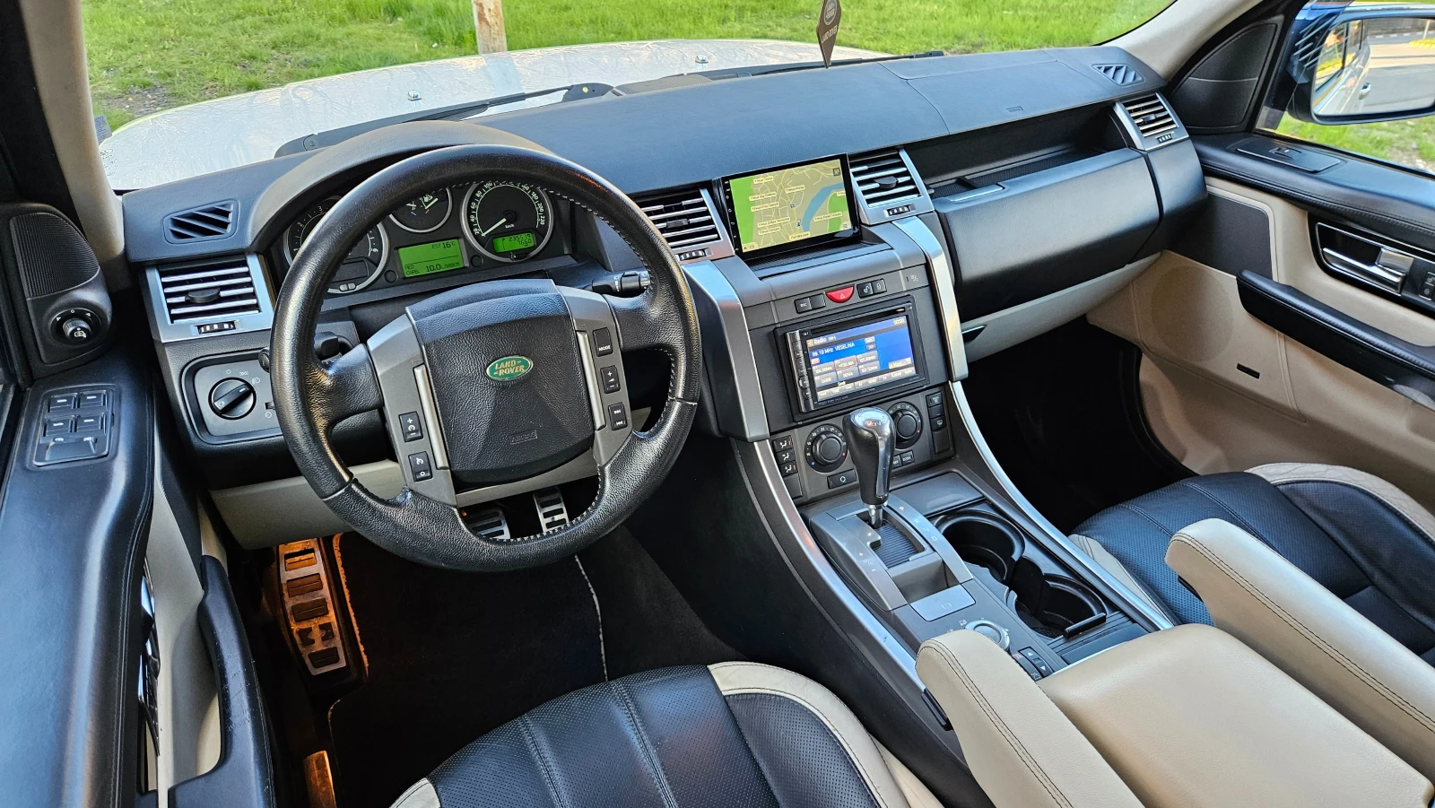 Land Rover Range Rover Sport Autobiography/Avtomat/Navig/Koja/ Unikat, снимка 10 - Автомобили и джипове - 54131631